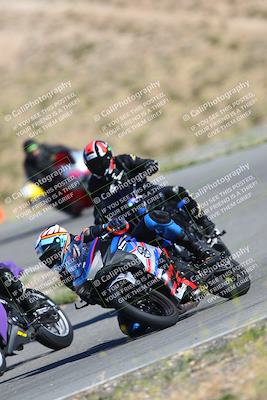 media/Oct-14-2023-TrackXperience (Sat) [[0517685739]]/Level 2/session 2 turn 4/